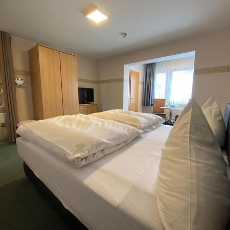 Hotel Roeb نيدغن الغرفة الصورة