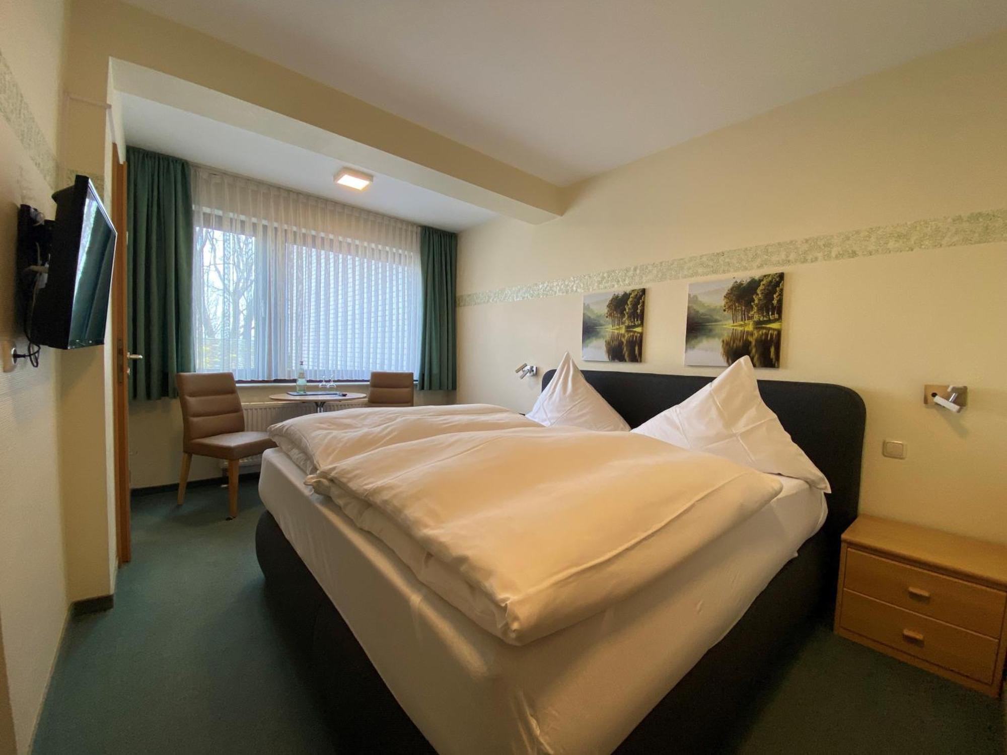 Hotel Roeb نيدغن الغرفة الصورة