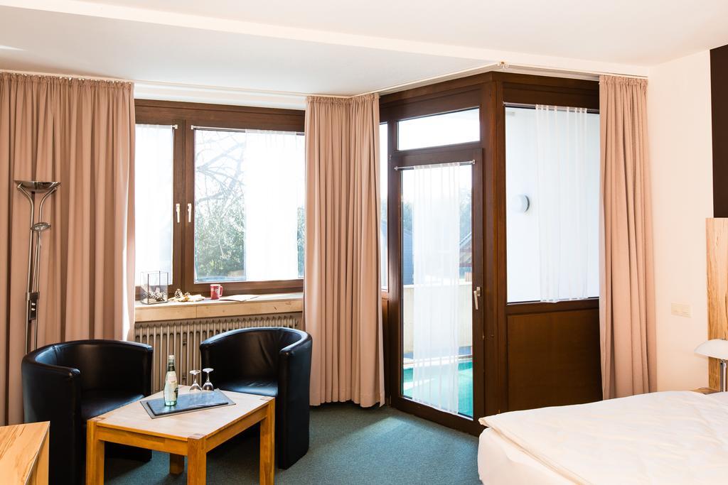 Hotel Roeb نيدغن الغرفة الصورة