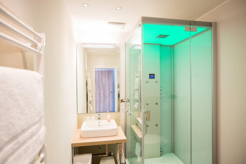 Hotel Roeb نيدغن الغرفة الصورة